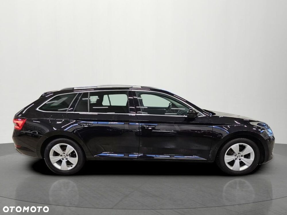 Skoda Superb 2.0 TDI SCR Style DSG - 1