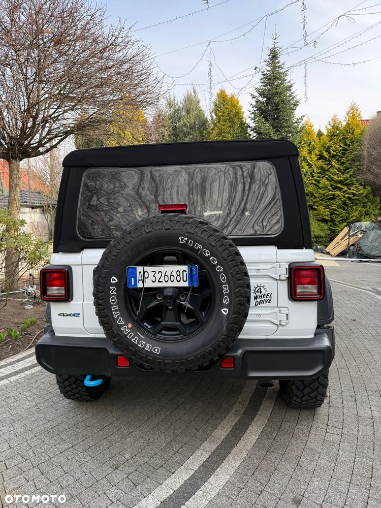 Jeep Wrangler - 14