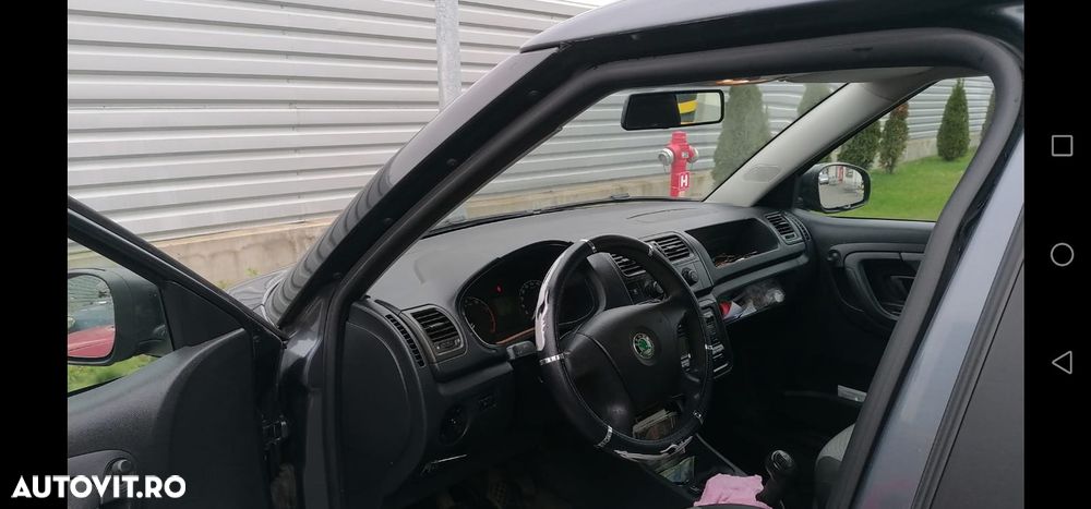 Skoda Fabia 1.2 HTP Active - 4