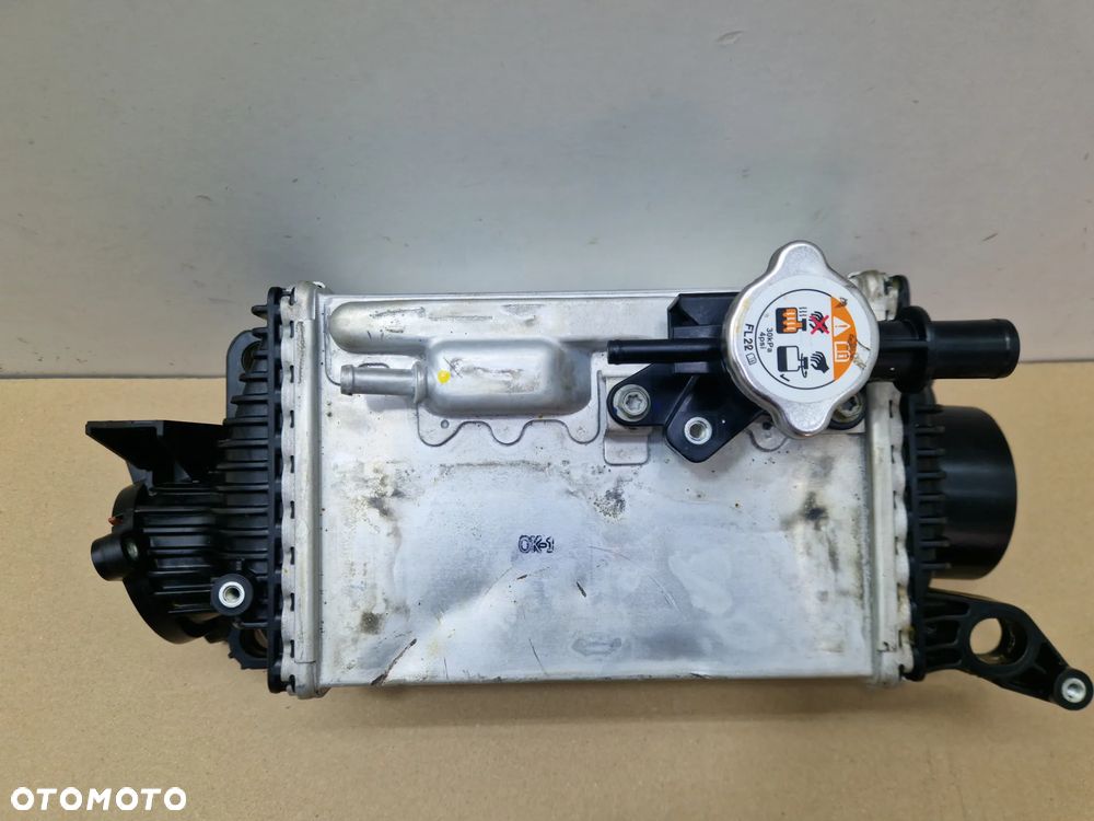 CHŁODNICA INTERCOOLERA MAZDA CX (KL) T30113550A 34068923 3.3L 187kw - 1