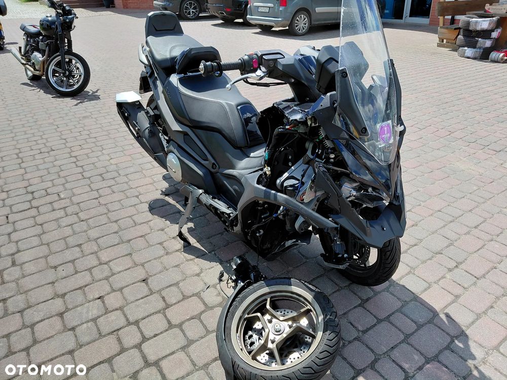 Kymco CV3 - 7