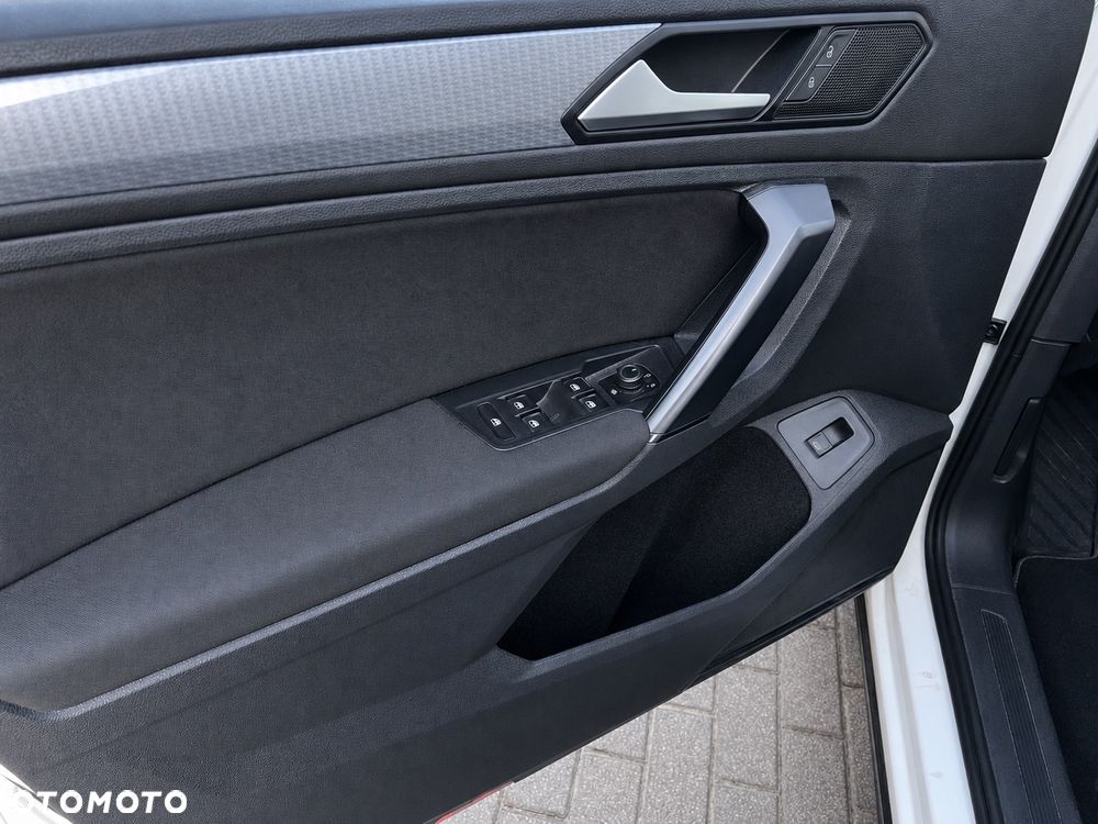 Volkswagen Tiguan 1.5 TSI EVO Life DSG - 16