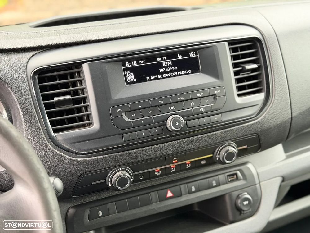 Peugeot Expert 1.5 BlueHDi 120HP 6 Lugares - 12