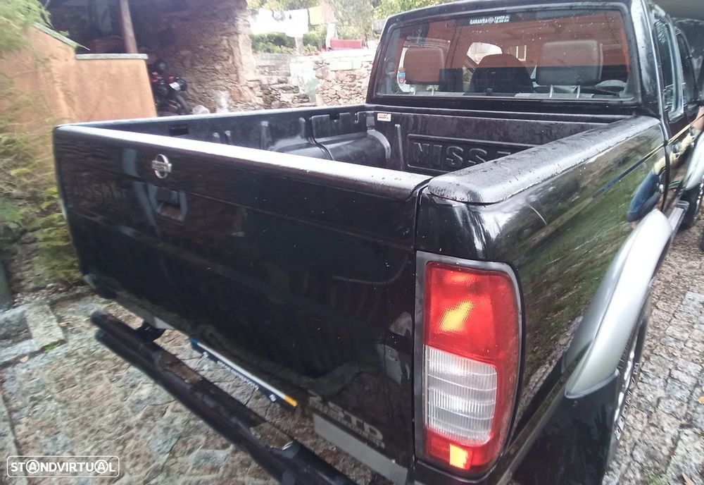 Nissan Pick Up - 13