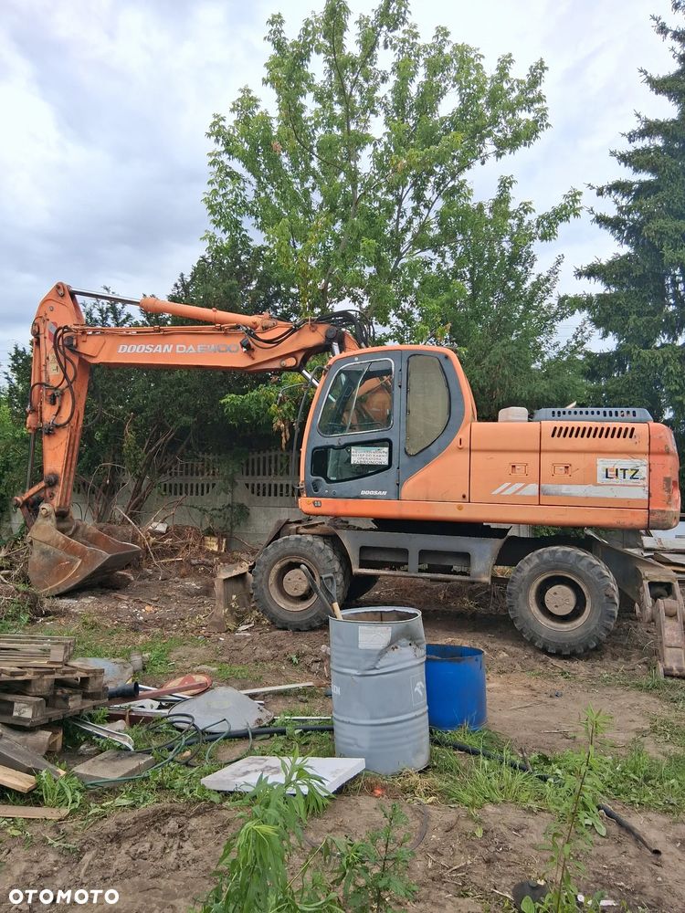 Doosan DX210w - 1