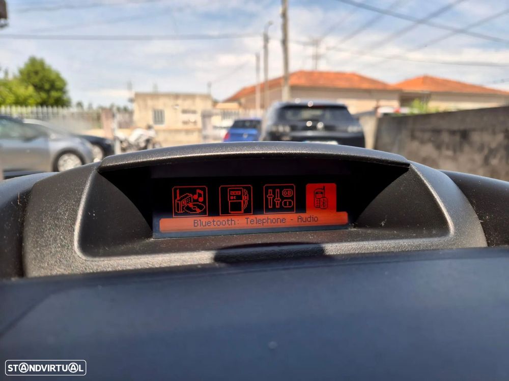 Peugeot Partner HDi 75 Esplanade - 28