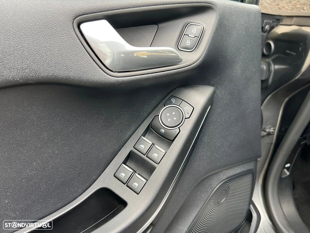 Ford Fiesta 1.0 EcoBoost ST-Line - 18