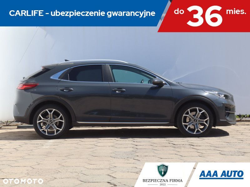 Kia XCeed - 8