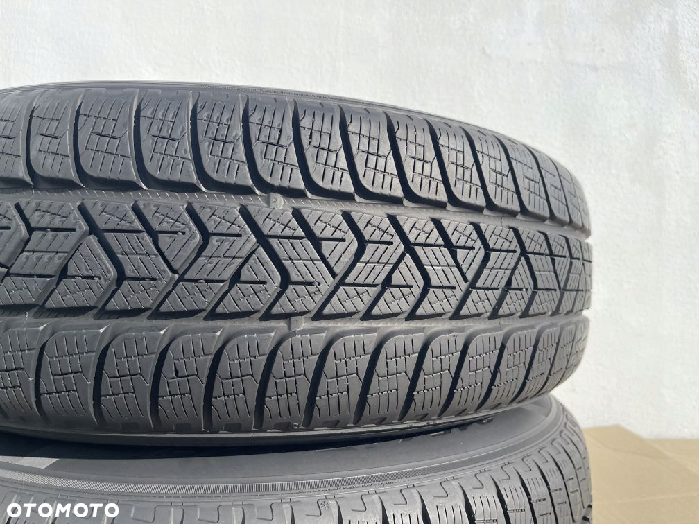 OPONY 215/65/17 103H PIRELLI SCORPION WINTER - 2