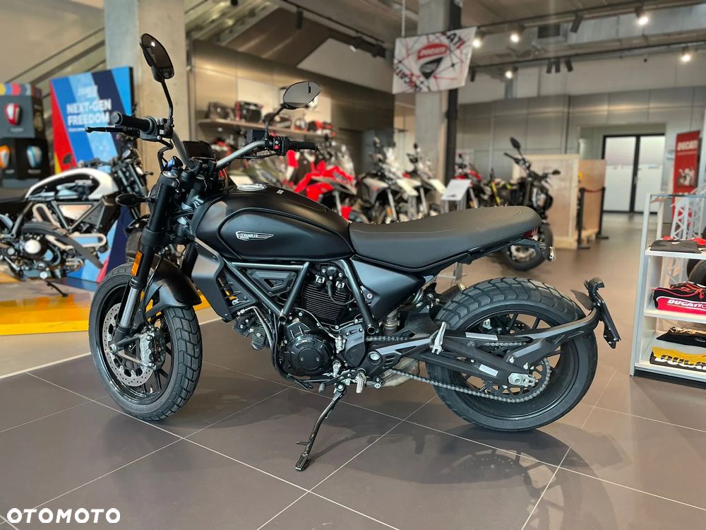 Ducati Scrambler - 8