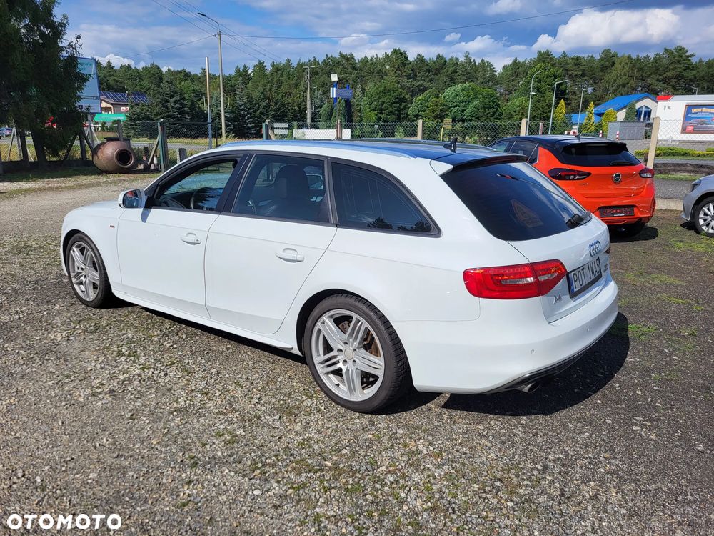 Audi A4 Avant 2.0 TDI DPF quattro S tronic S line Sportpaket - 4