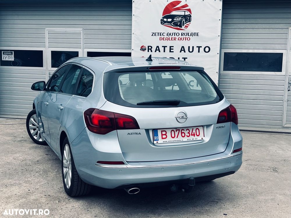 Opel Astra 1.4 Turbo Cosmo - 2