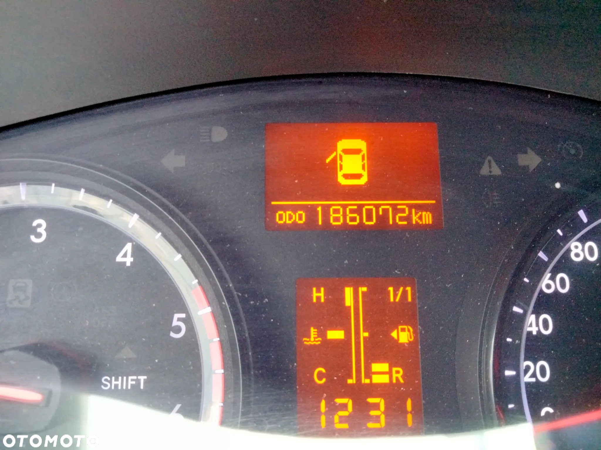 Toyota Avensis 2.0 D-4D Premium - 17