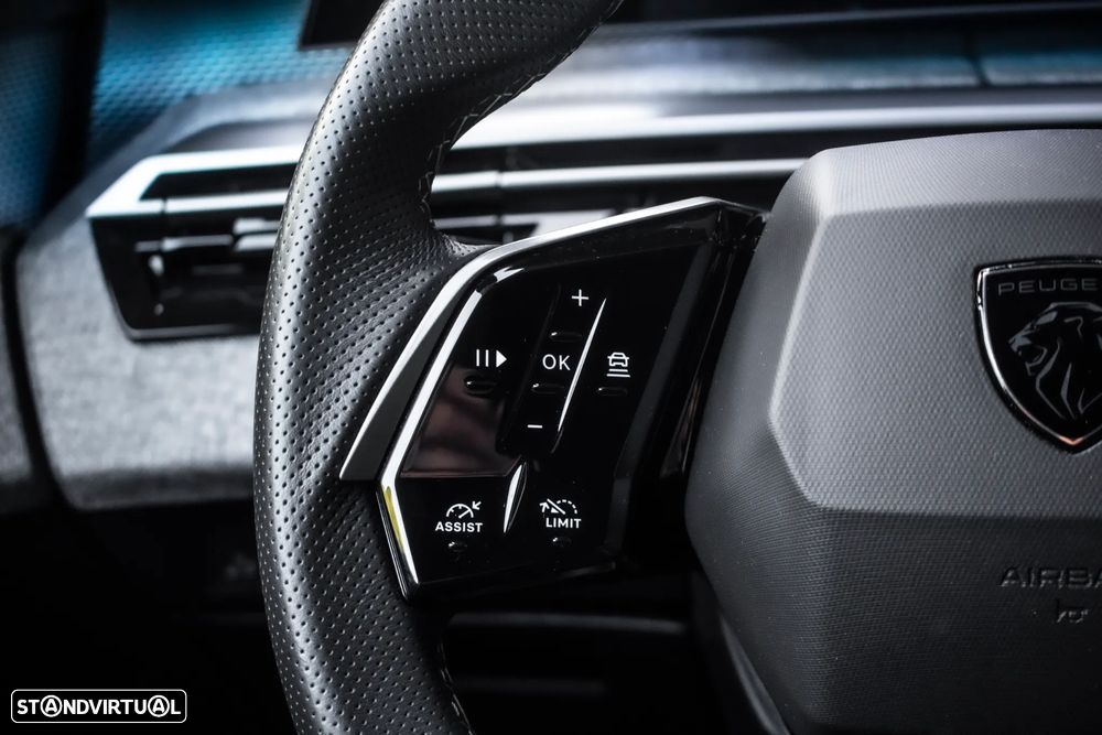 Peugeot 5008 Hybrid 136 e-DSC6 GT - 14