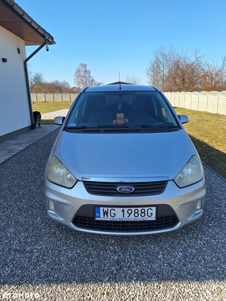 Ford C-MAX - 11
