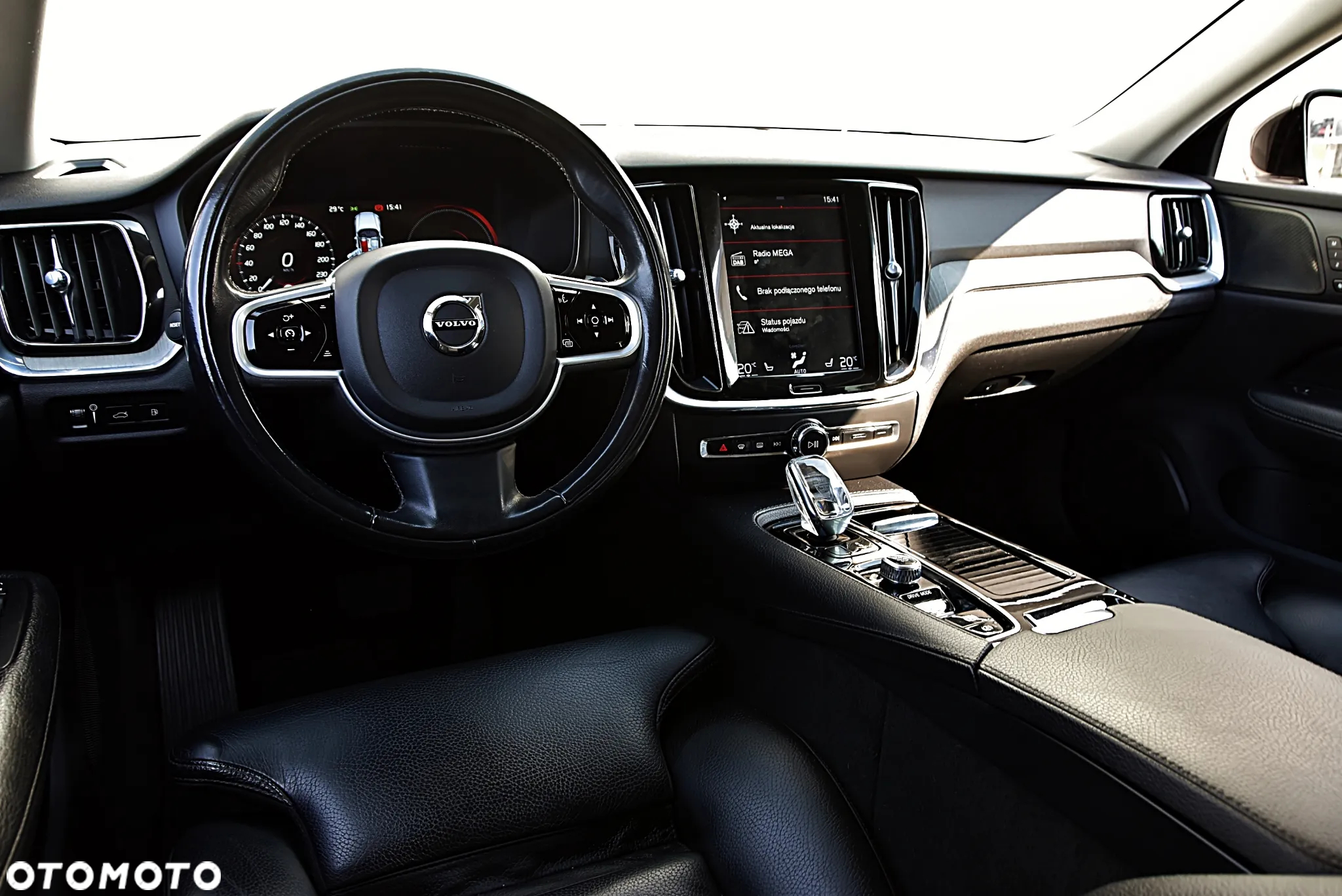 Volvo V60 T6 AWD Recharge Geartronic Inscription Expression - 22