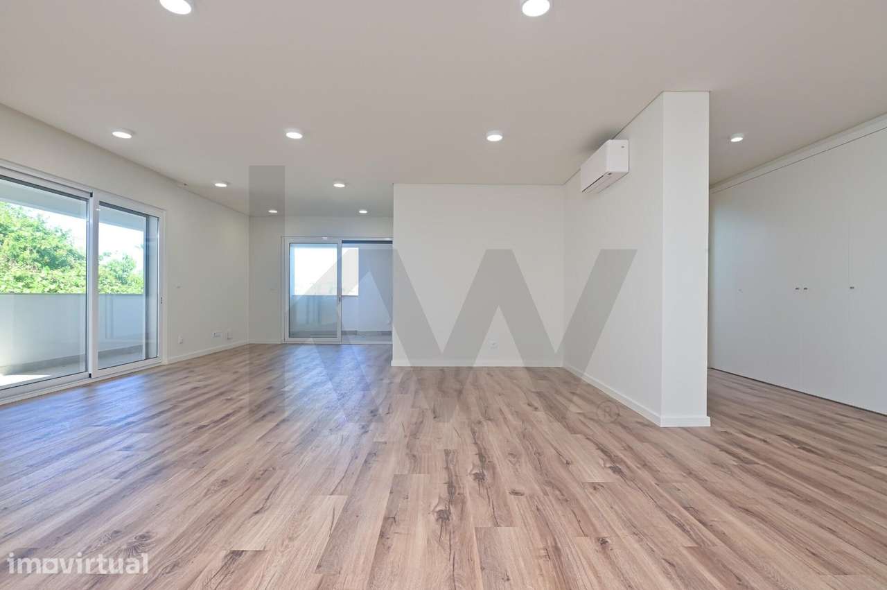 Apartamento T3 com 2 Suítes e ampla varanda | Edifício Colina do Paço - Grande imagem: 4/25