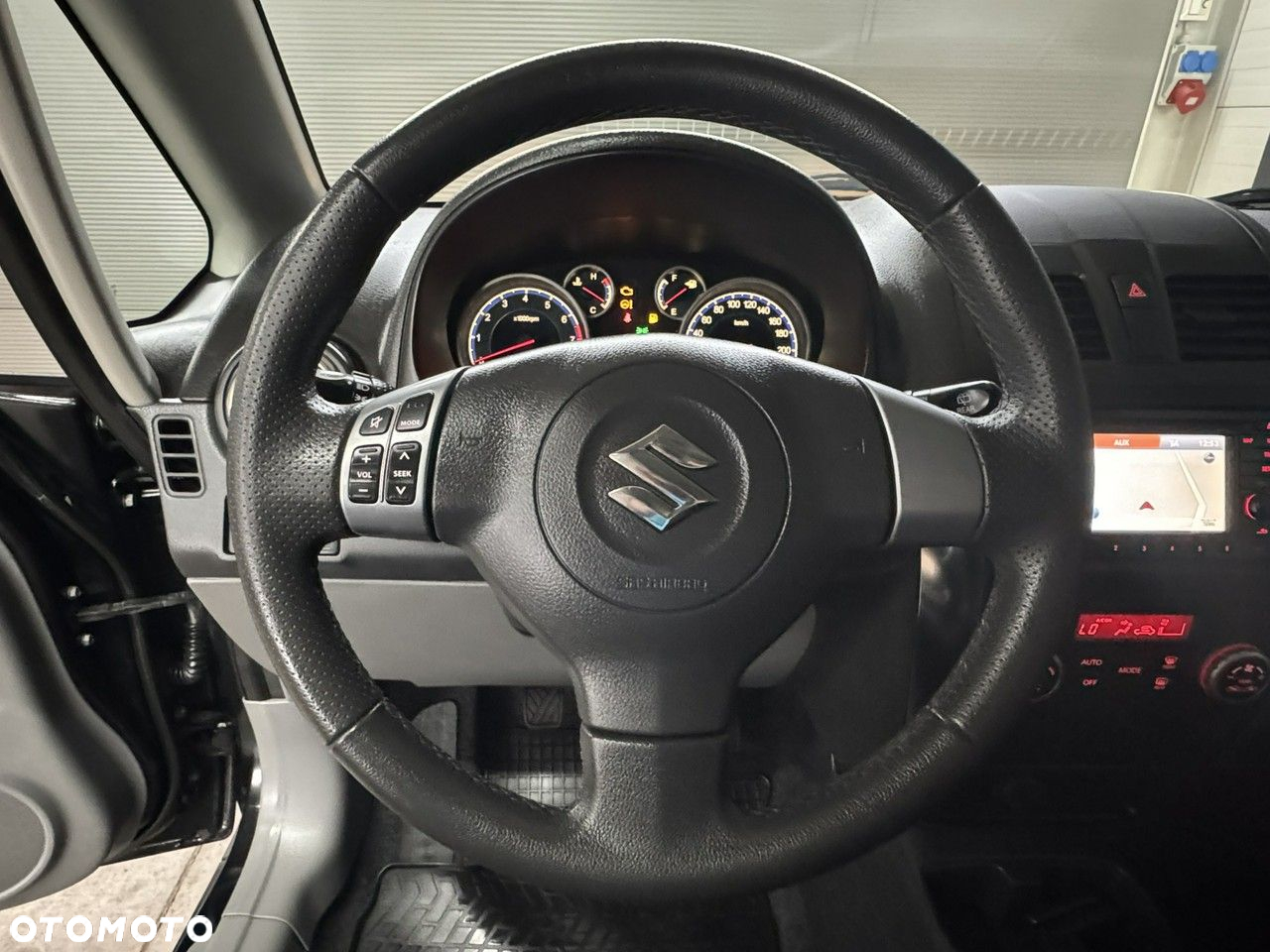 Suzuki SX4 - 30