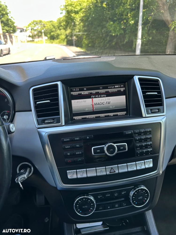 Mercedes-Benz ML 350 BlueTec 4MATIC Aut - 9