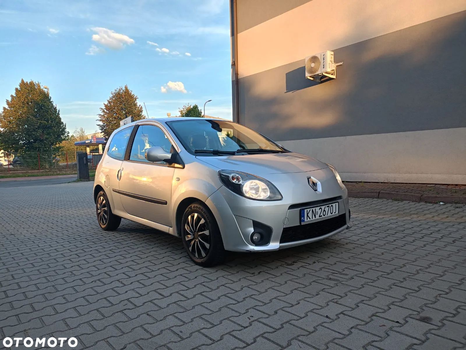 Renault Twingo - 1