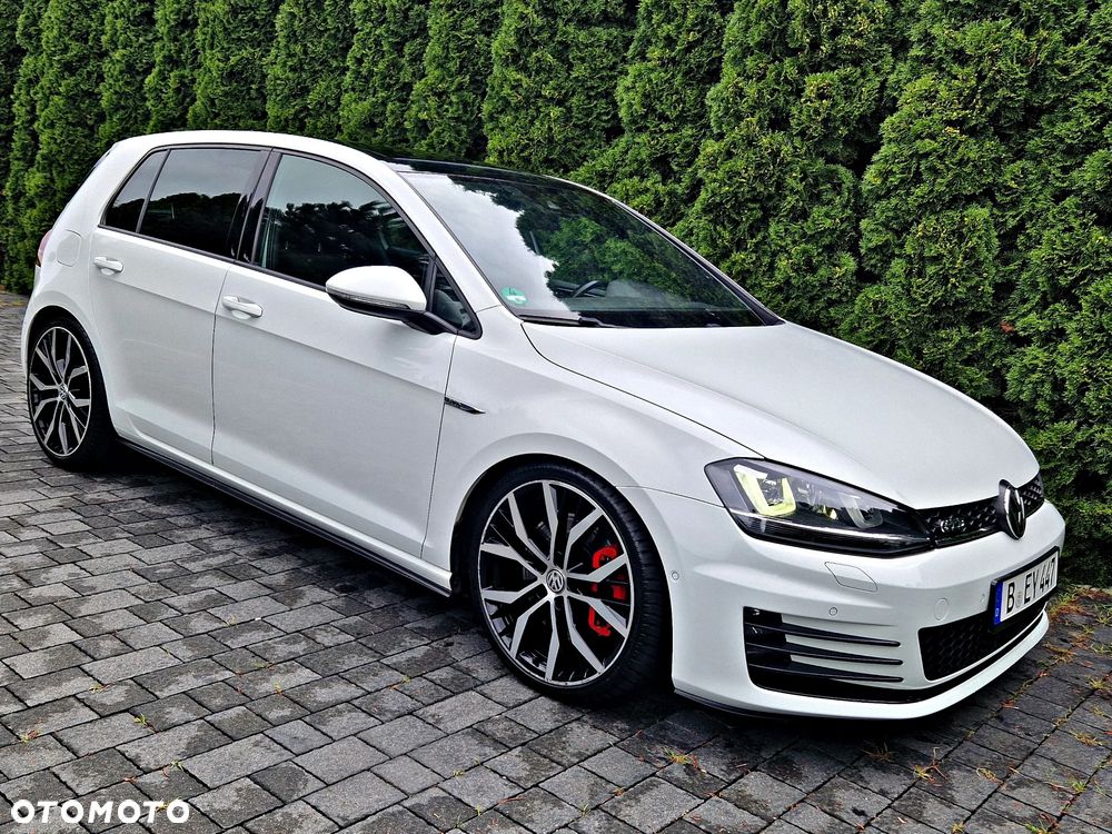 Volkswagen Golf GTD 2.0 TDI SCR DSG - 14