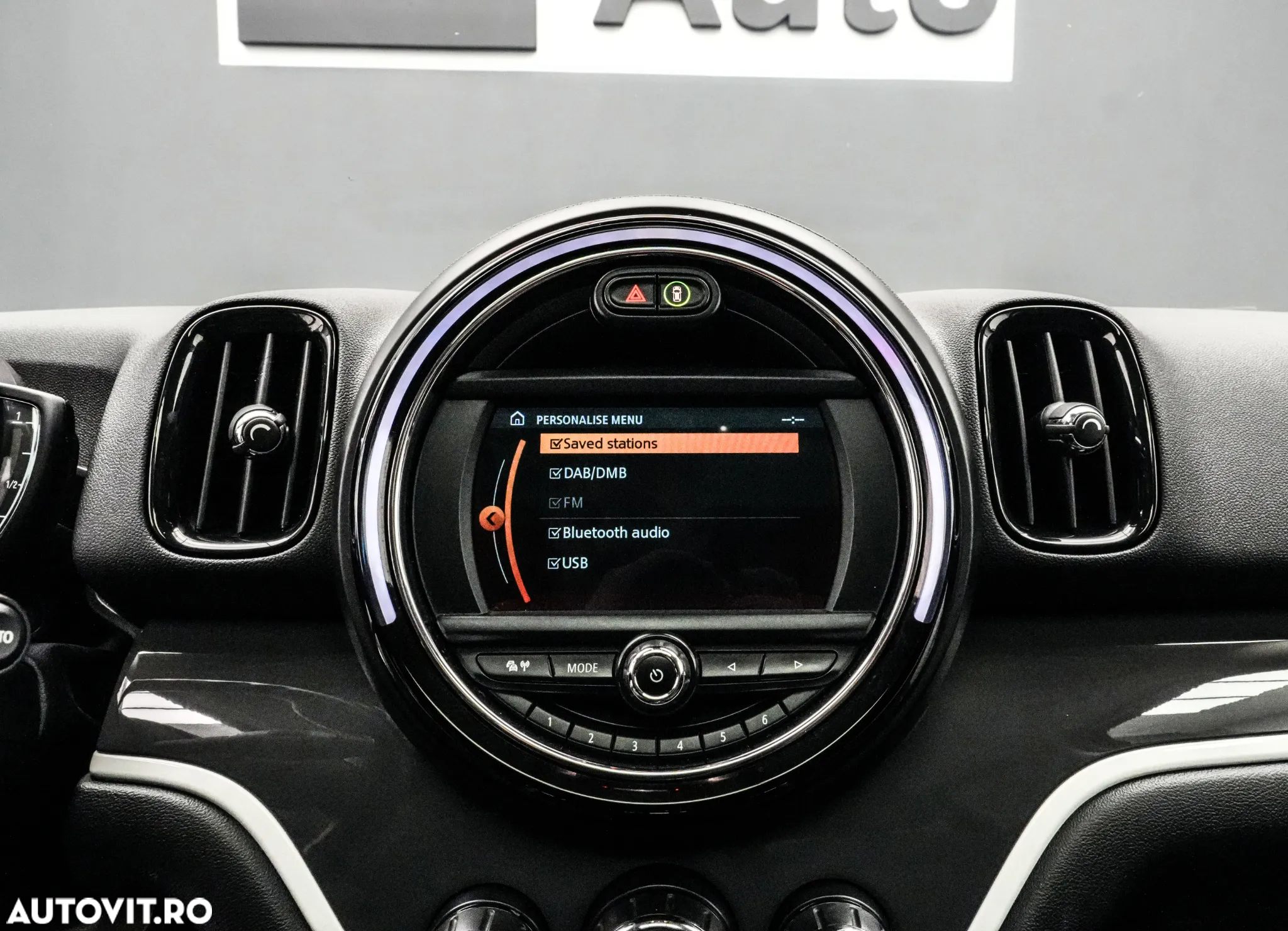 Mini Countryman Cooper S E ALL4 AT - 25