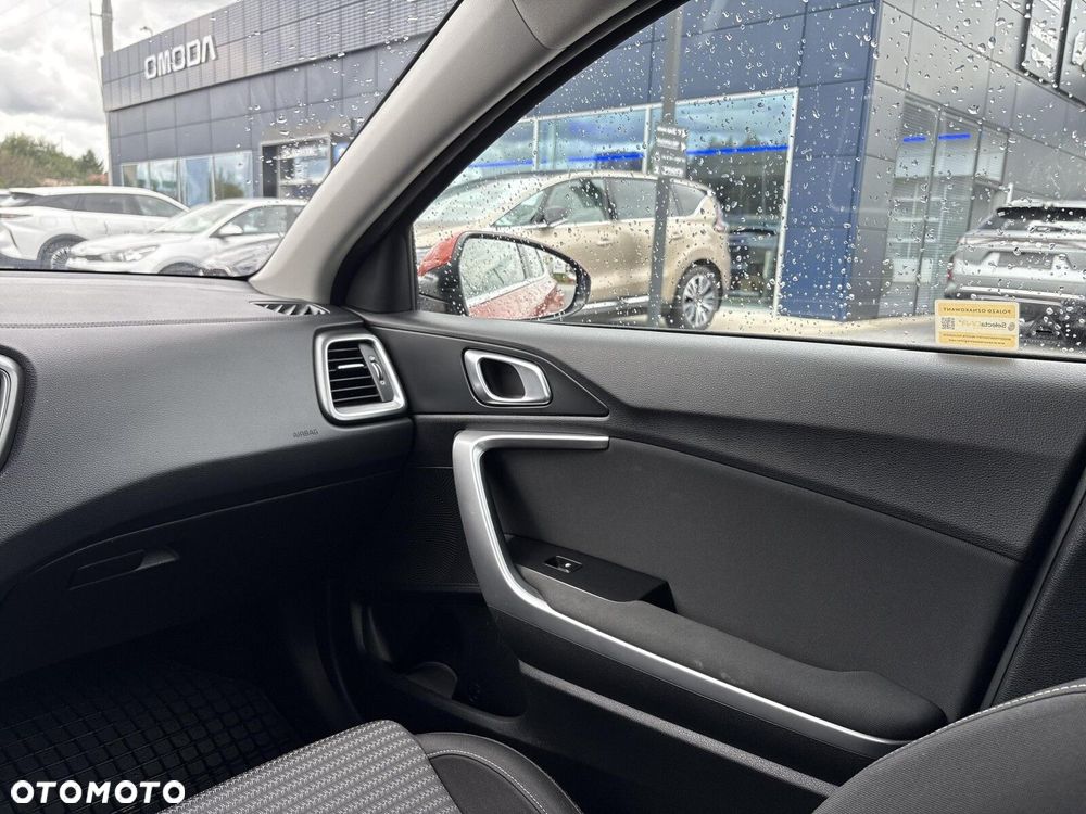 Kia XCeed 1.5 T-GDI M DCT - 14