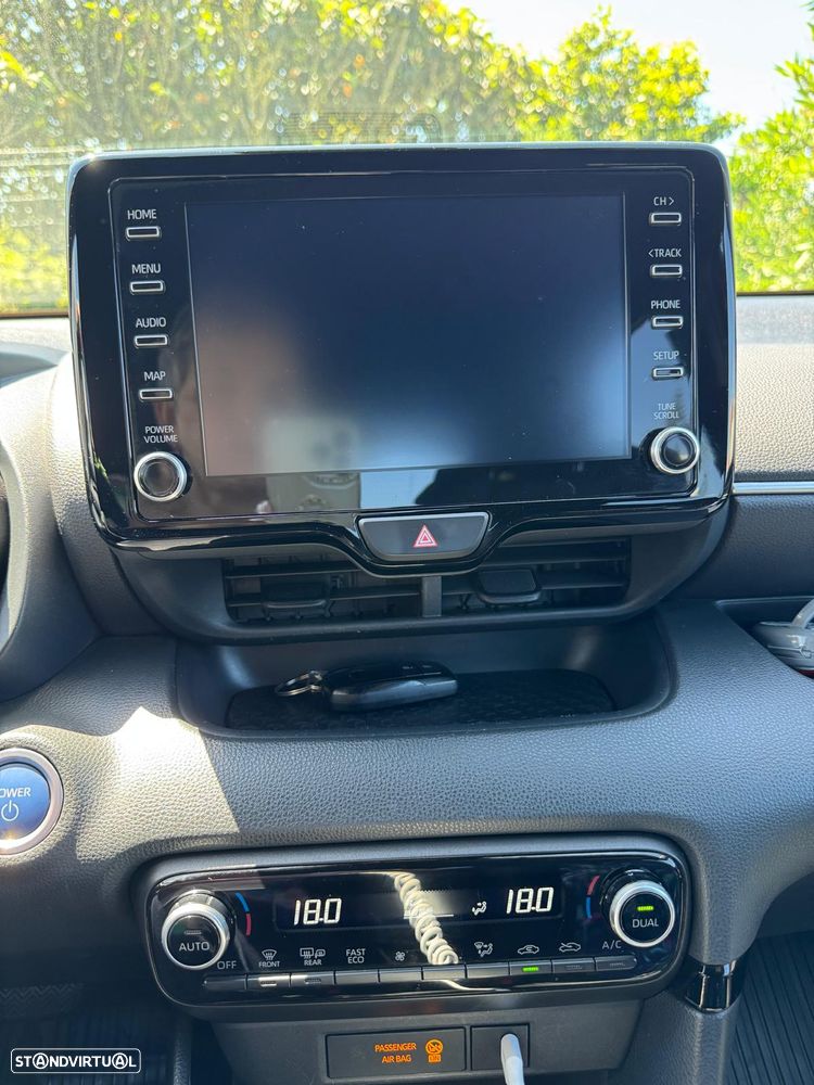 Toyota Yaris 1.5 HDF Exclusive - 10