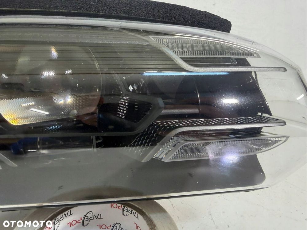 lampa prawy przód prawa przednia porsche taycan 9j1 full led eu - 6