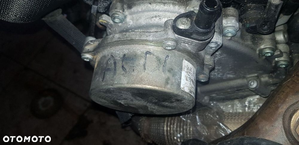 VW PHAETON  TOUAREG AUDI A8 3.0TDI VACU POMPA 057 145 100 AC - 1