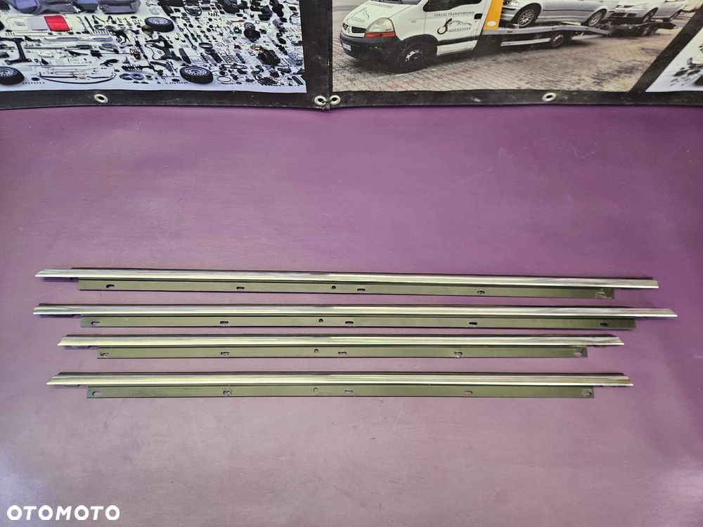 Listwa Listwy Zgarniajace Szyb Szyby Chrom Chromowane AUDI A6 C6 Sedan Kombi - 1