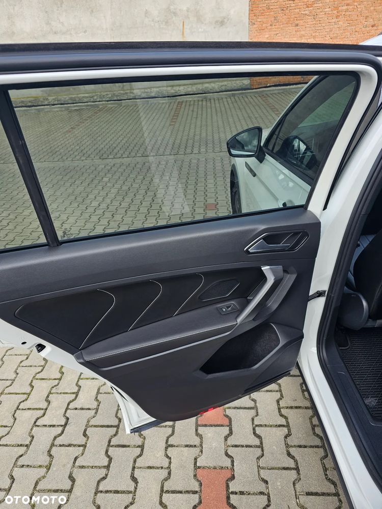 Volkswagen Tiguan Allspace - 32