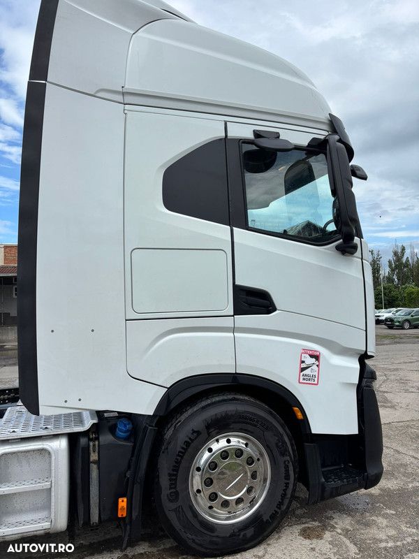 Iveco S-WAY - 6