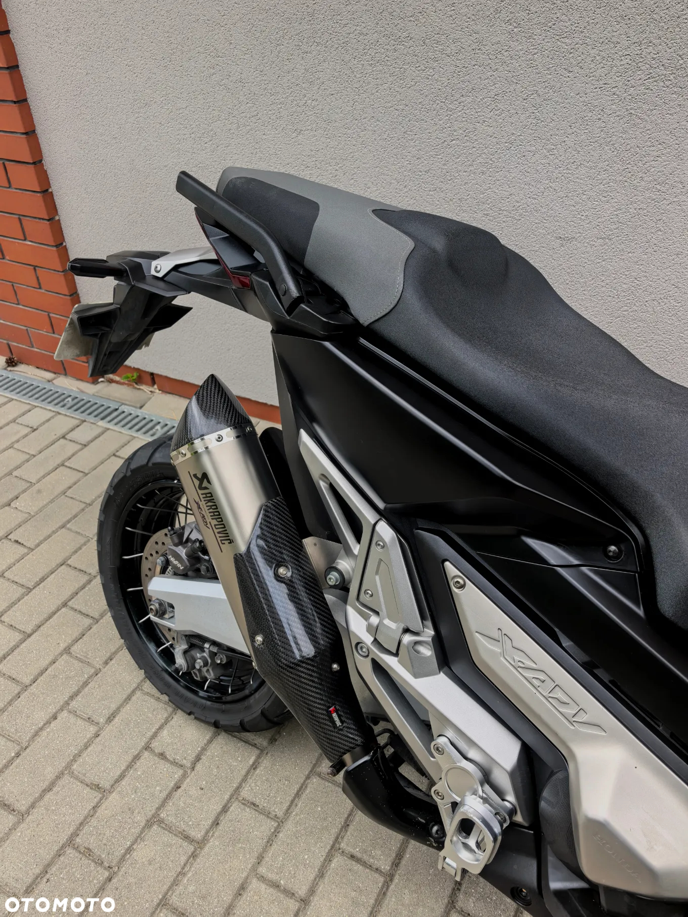 Honda X-ADV - 2