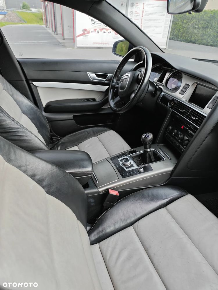 Audi A6 Avant - 11