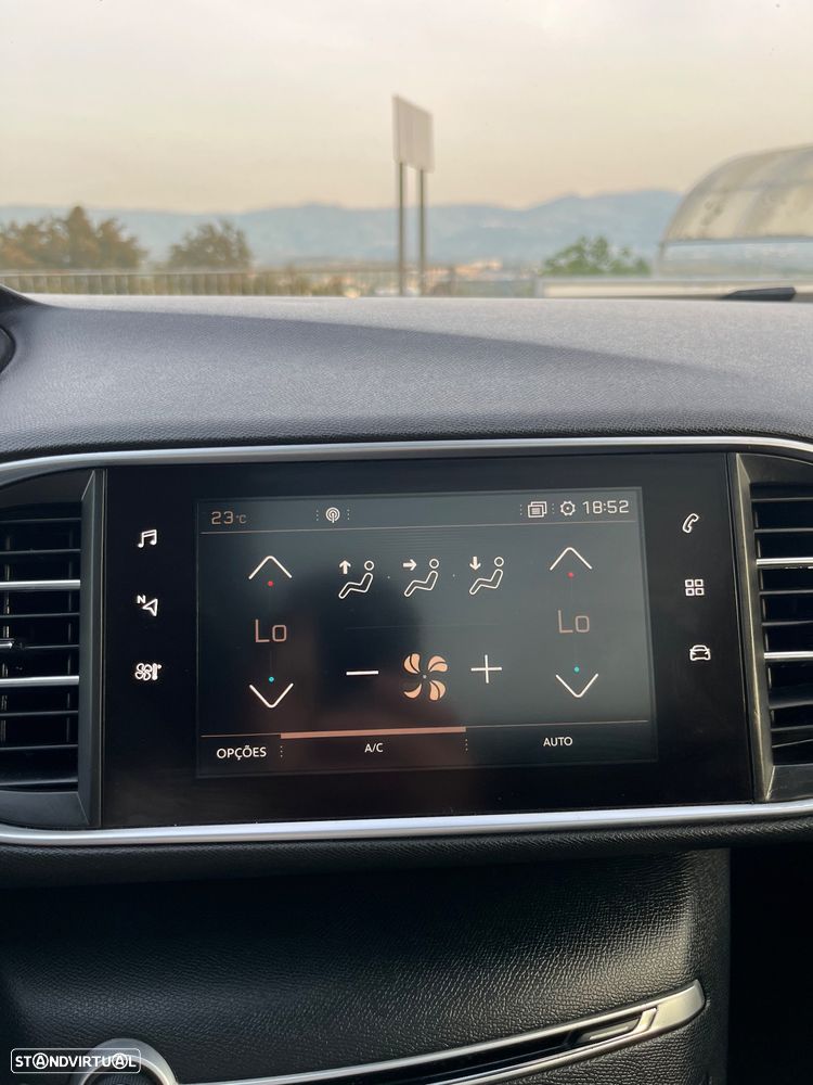 Peugeot 308 1.6 BlueHDi GT Line EAT6 - 23