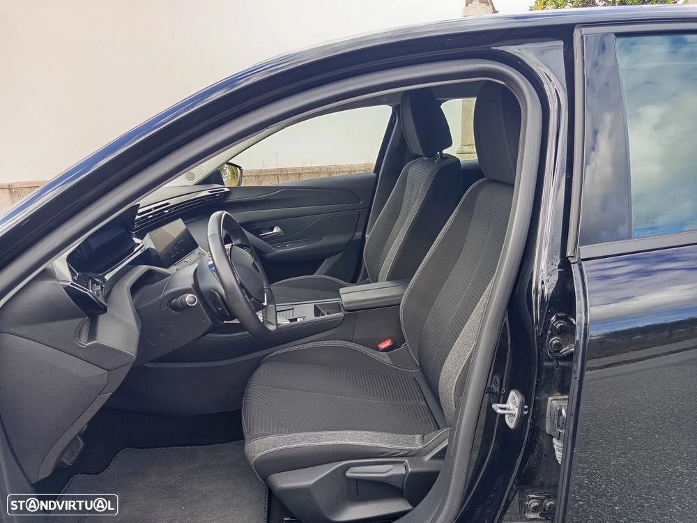 Peugeot 308 SW - 11