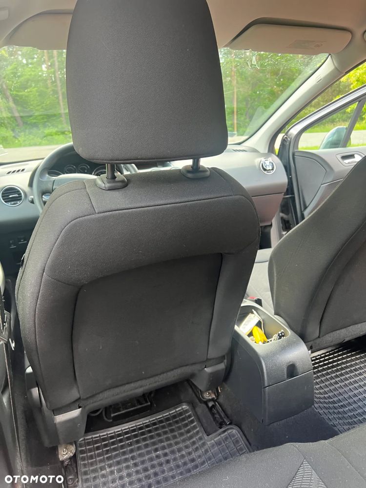 Peugeot 308 1.6 e-HDi Access STT - 27