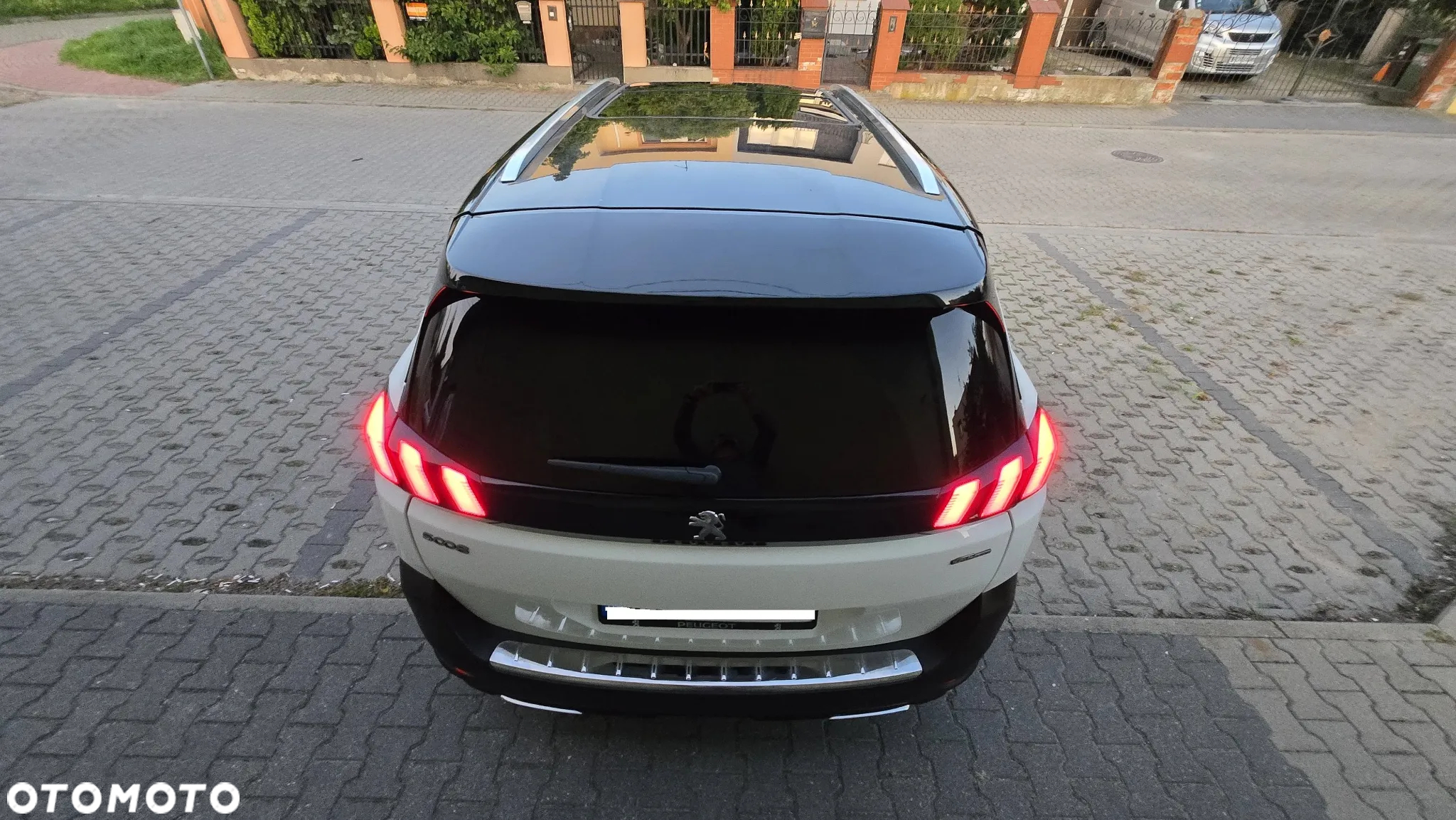 Peugeot 5008 - 5