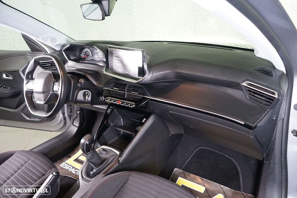 Peugeot 208 1.2 PureTech Active - 17