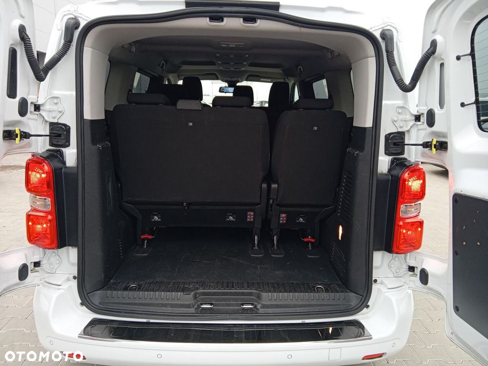 Toyota Proace Verso - 13