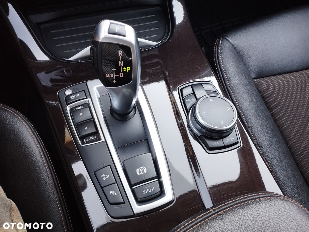 BMW X4 xDrive20i xLine - 14