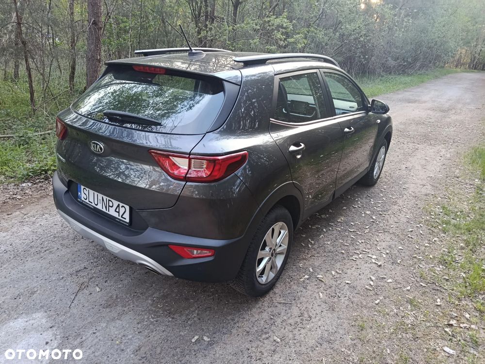 Kia Stonic 1.2 Edition 7 - 10