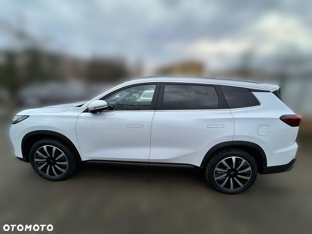 Chery Tiggo 8 1.5 T-GDI Super Hybrid Prestige DCT - 8