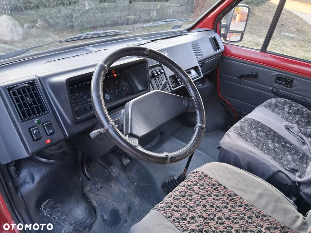 Renault Trafic - 7