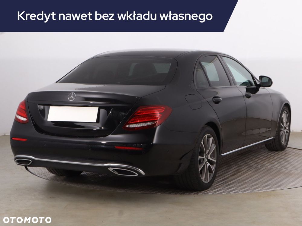 Mercedes-Benz Klasa E - 7