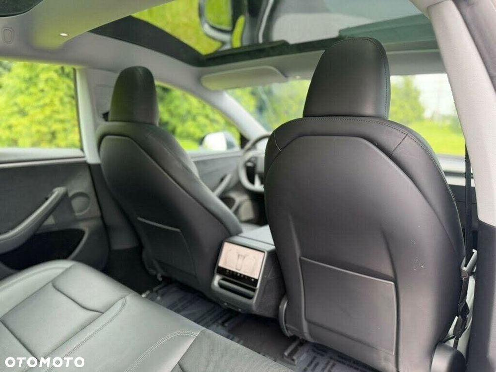 Tesla Model 3 Langstreckenbatterie Allradantrieb Dual Motor - 20