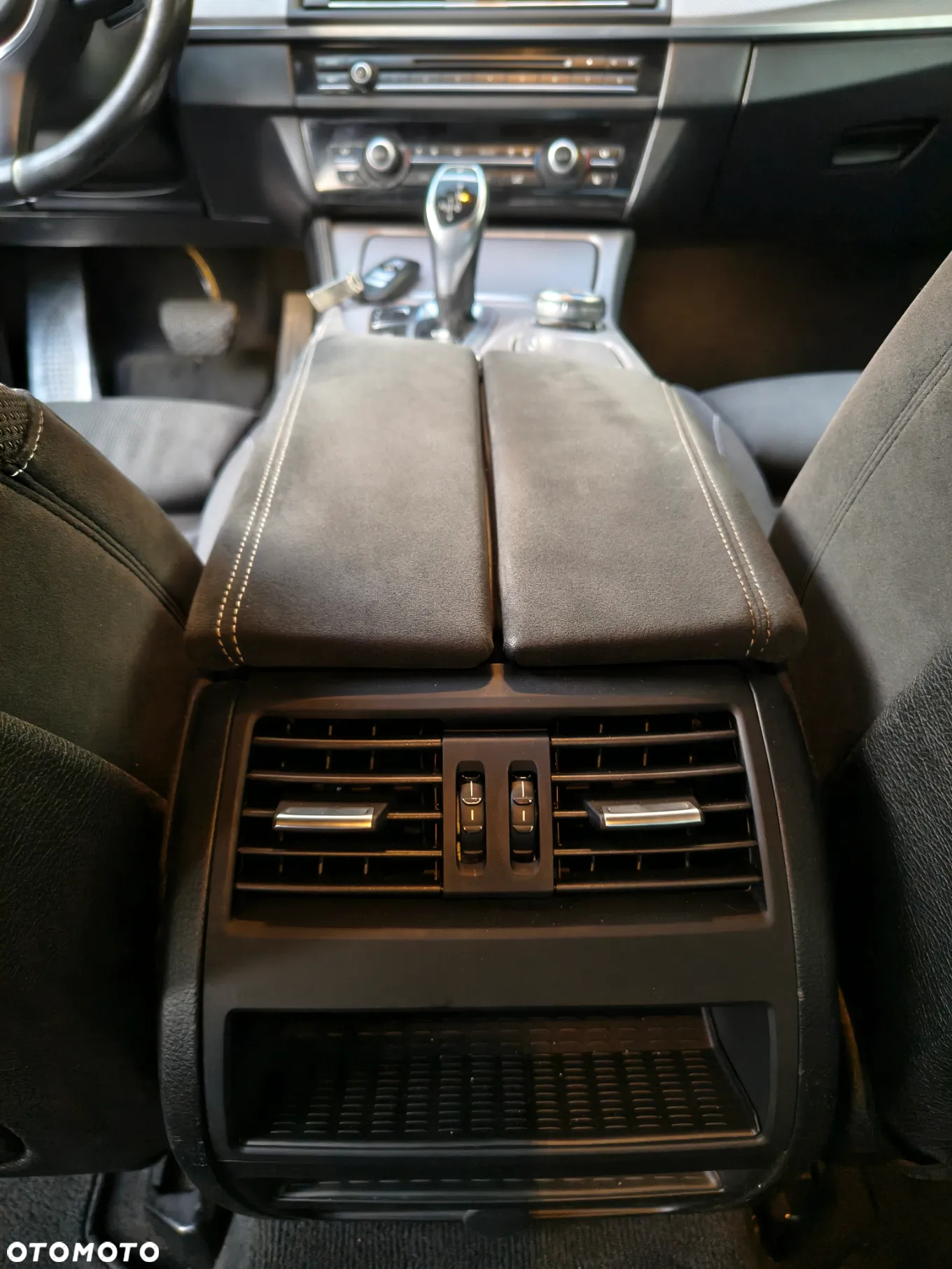 BMW Seria 5 525d xDrive - 10