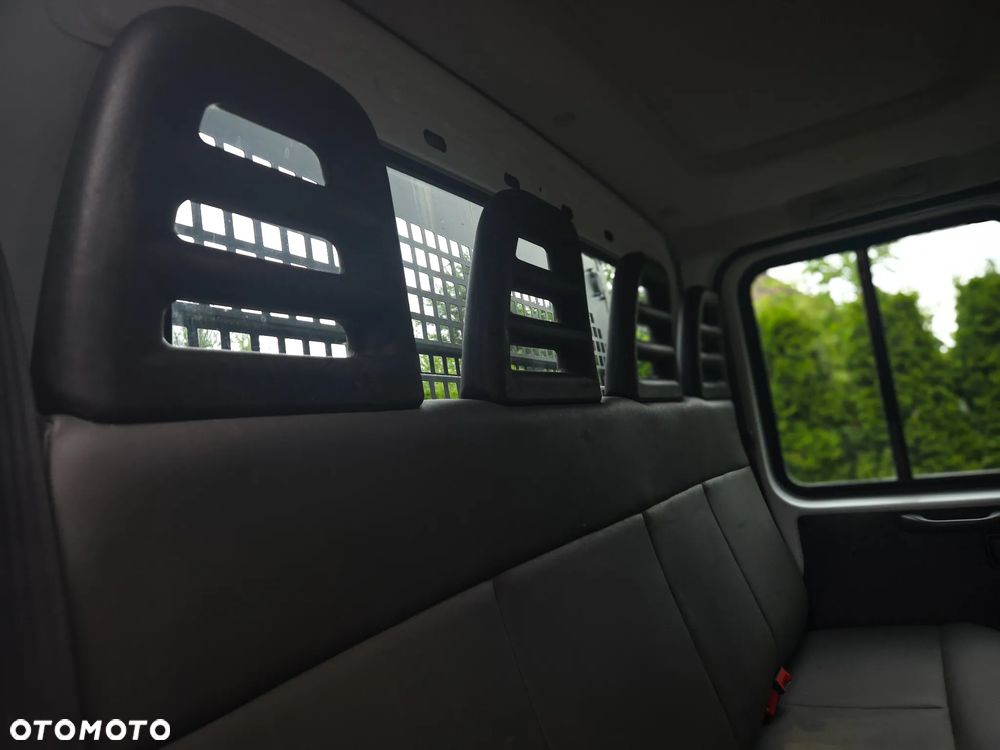 Iveco DAILY 40C15D - 28