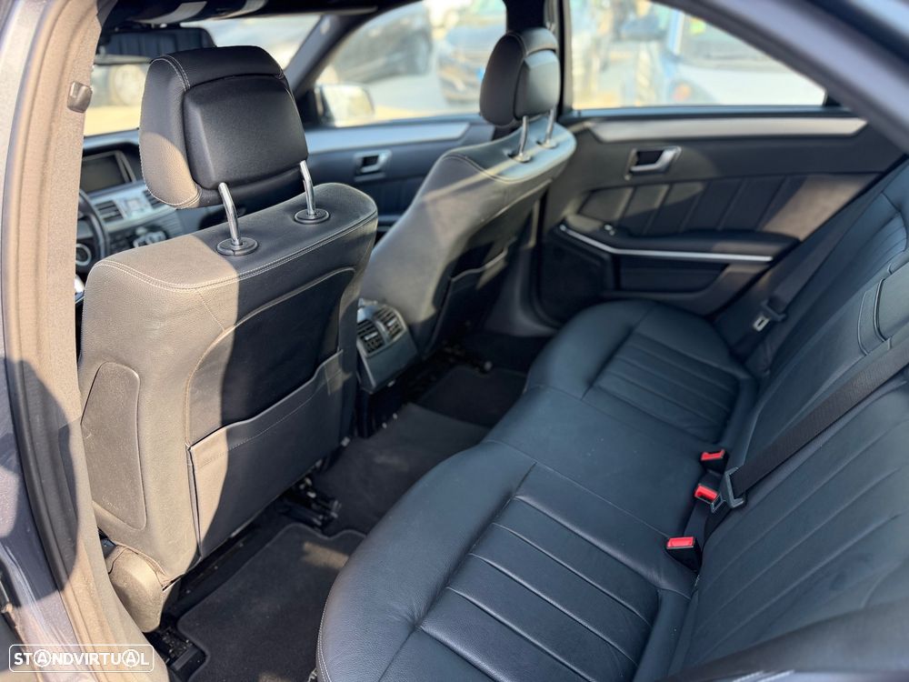 Mercedes-Benz E 300 BLUETEC Hybrid Avantgarde - 13